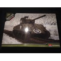 MAQUETTE ACADEMY - SHERMAN M4A3 - BATTLE OF BULGE- REF 13500 - US - WWII - AMRECAIN