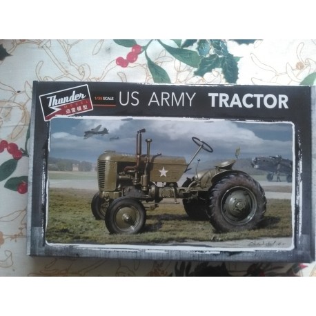 MAQUETTE TRACTEUR US ARMY - THUNDER REF 35001 - SCALE 1/35 - WWII